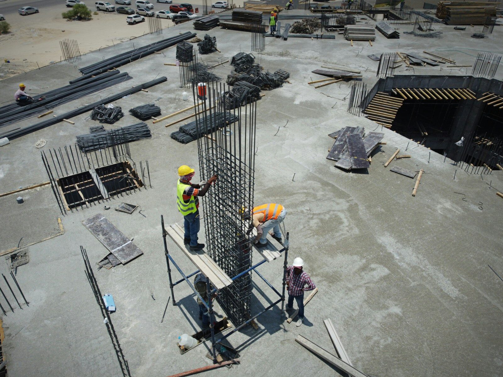 Workers’ Safety and Insurance: Reducing Injury Risk on Tennessee Jobsites